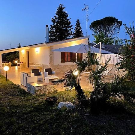 Rose Country Villa กัสซาโน เดลเล มูร์เจ ภายนอก รูปภาพ