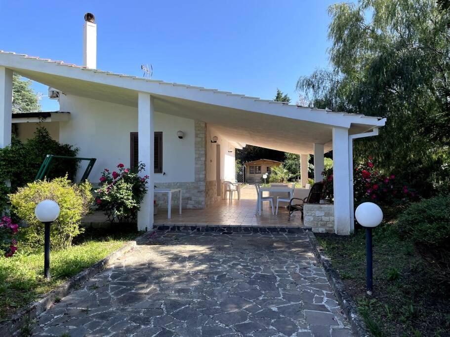Rose Country Villa กัสซาโน เดลเล มูร์เจ ภายนอก รูปภาพ