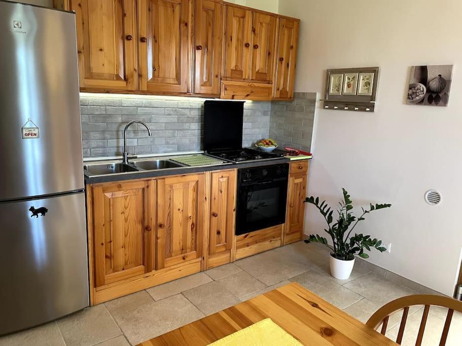 Rose Country Villa กัสซาโน เดลเล มูร์เจ ภายนอก รูปภาพ