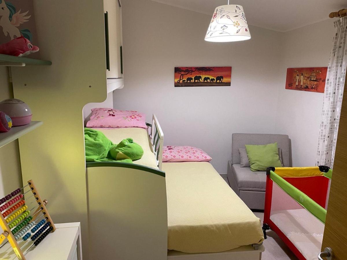 Rose Country Villa กัสซาโน เดลเล มูร์เจ ภายนอก รูปภาพ